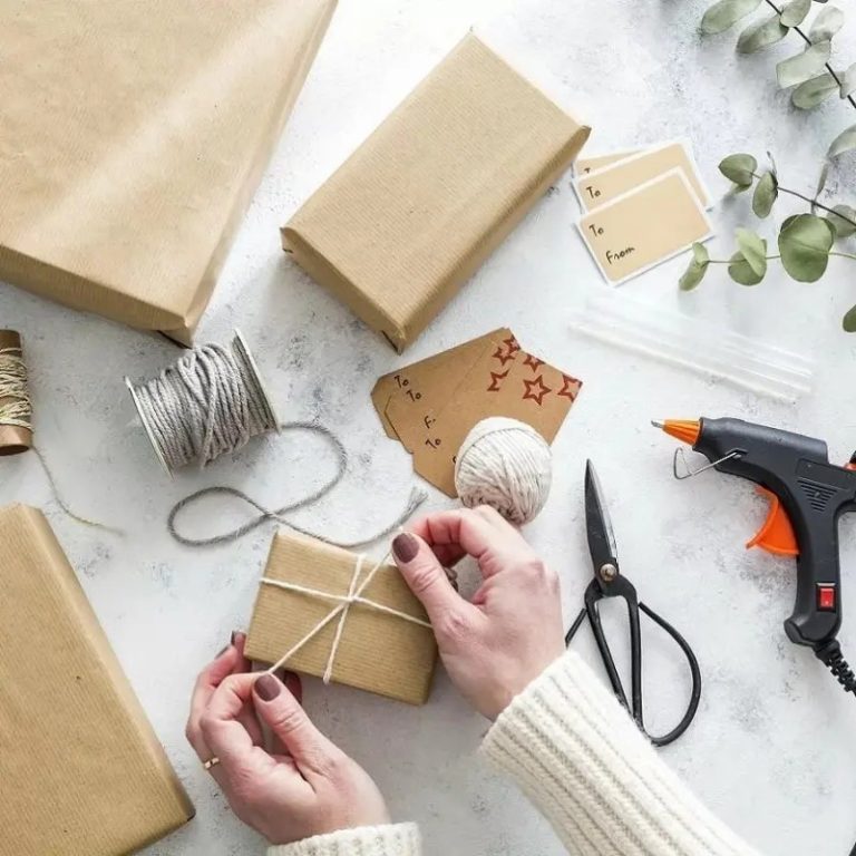 Chọn quà handmade phù hợp với mối quan hệ