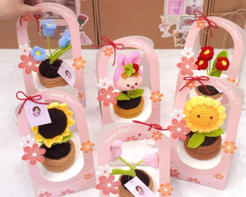 Cách bảo quản hoa len handmade giúp hoa luôn bền đẹp